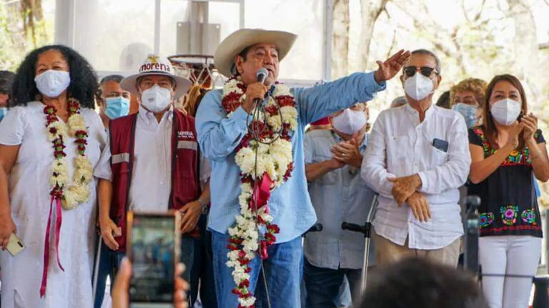 felix salgado zihuatanejo